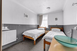 Photo 62- click for photo gallery